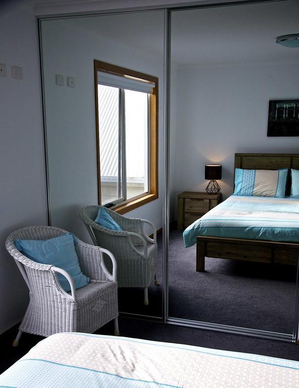 Penguin Beachfront Apartments Pokój zdjęcie