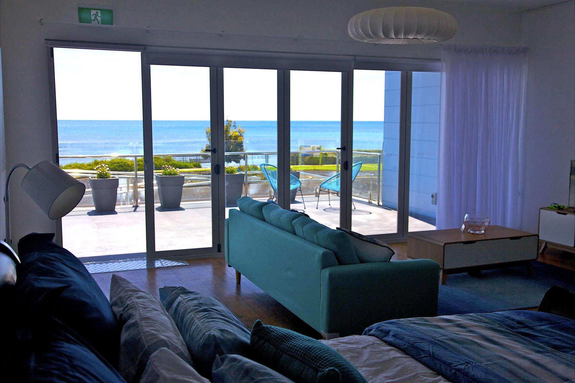 Penguin Beachfront Apartments Zewnętrze zdjęcie